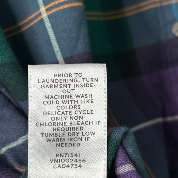 L.L. Bean Signature Plaid Flannel Shirt Small Purple Green Button Up Cotton - Picture 7 of 7